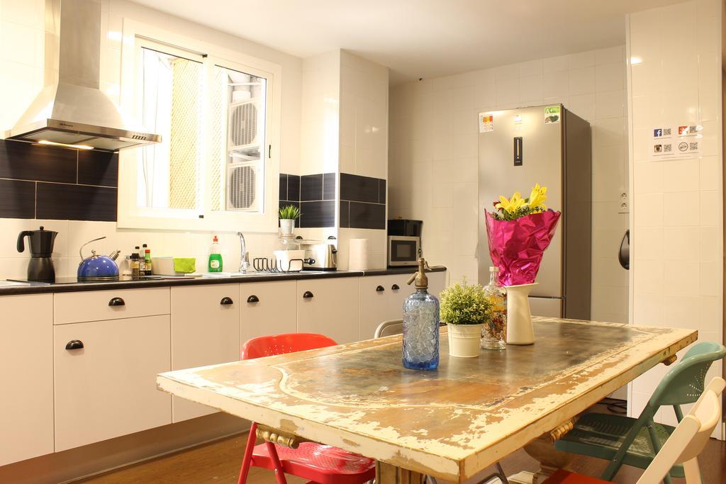 Sweet Bcn Traveller House Apartment Barcelona Exterior photo