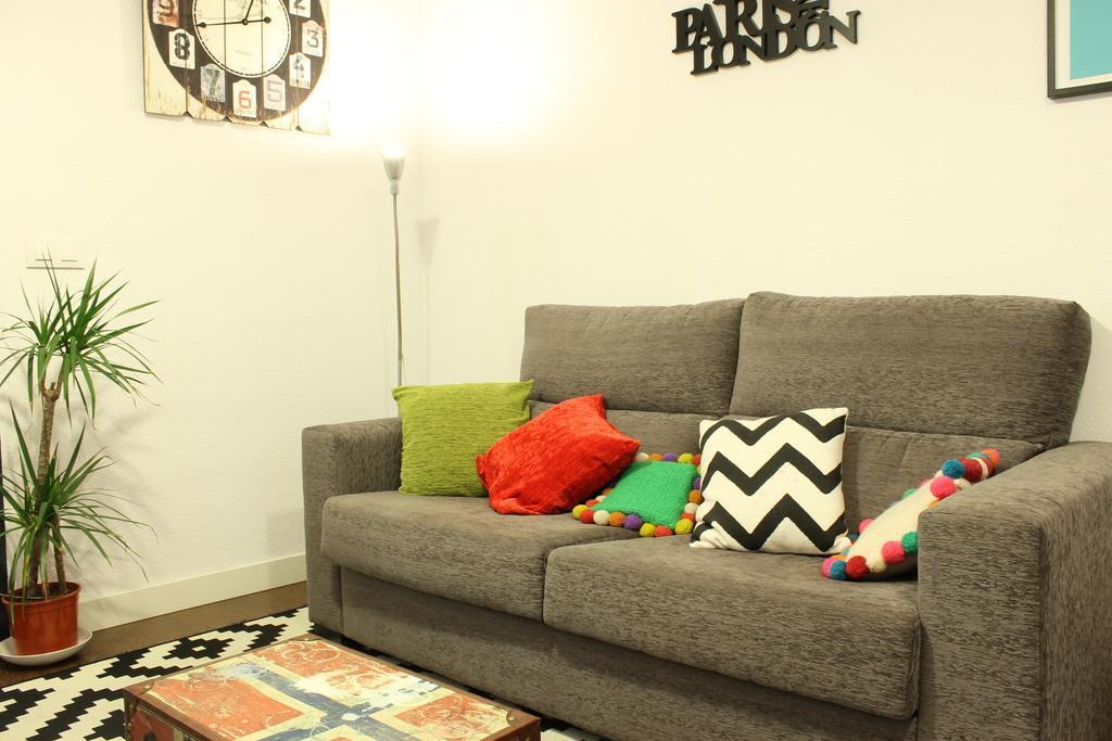 Sweet Bcn Traveller House Apartment Barcelona Exterior photo