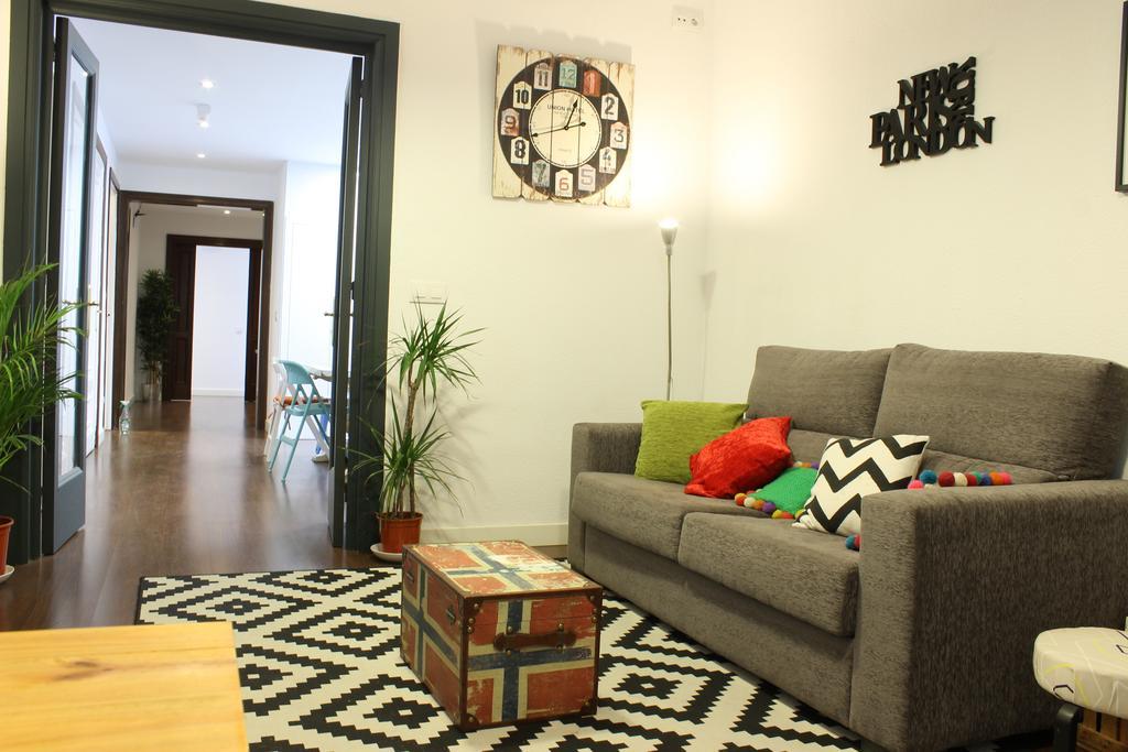 Sweet Bcn Traveller House Apartment Barcelona Exterior photo