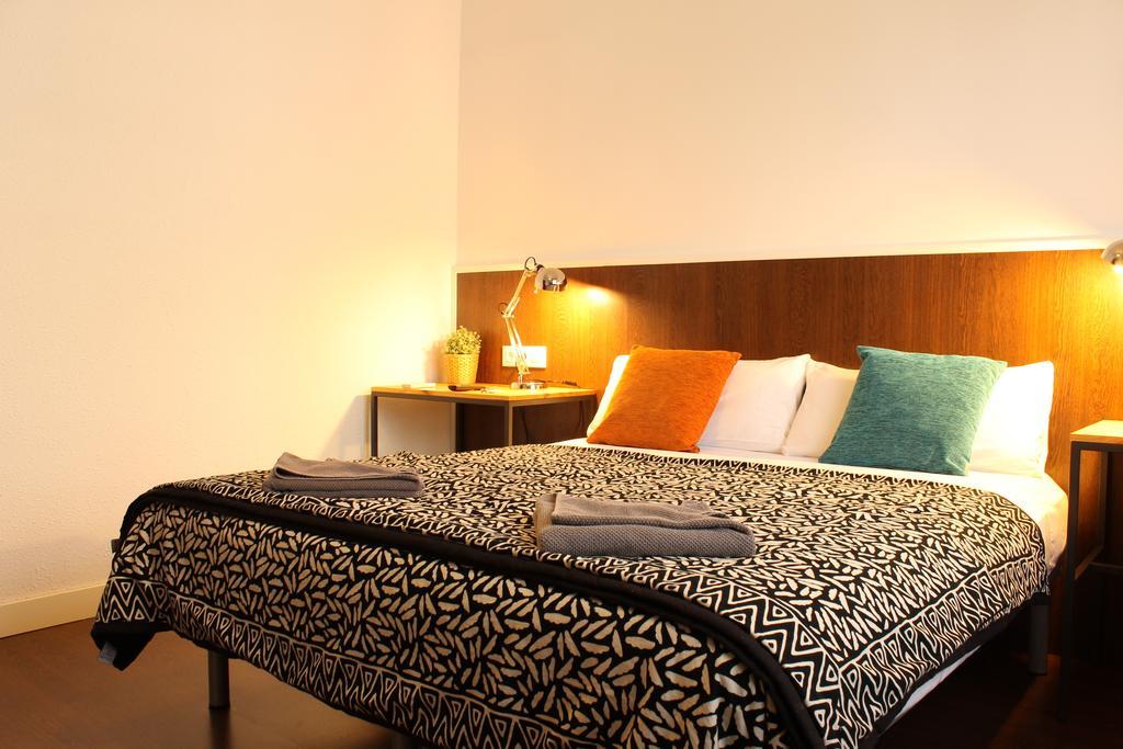 Sweet Bcn Traveller House Apartment Barcelona Exterior photo