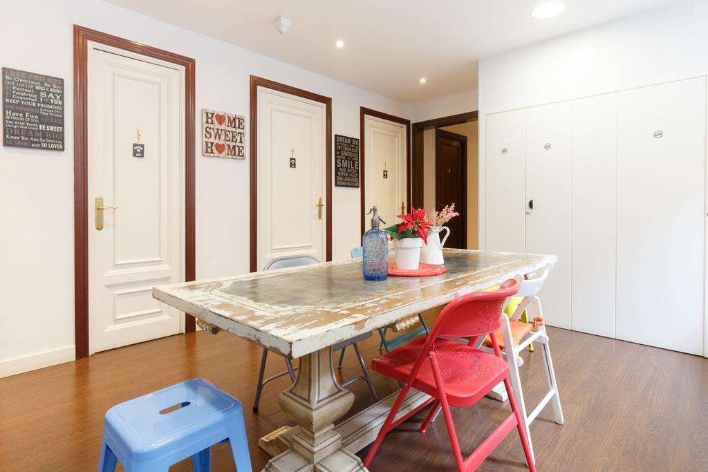 Sweet Bcn Traveller House Apartment Barcelona Exterior photo
